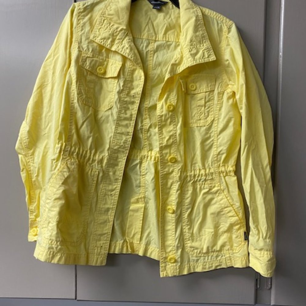 Eddie Bauer Yellow Jacket Size XS